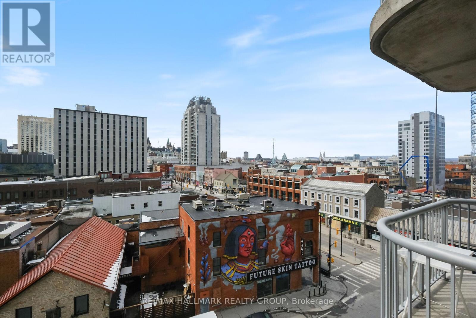 706 - 200 Rideau Street
