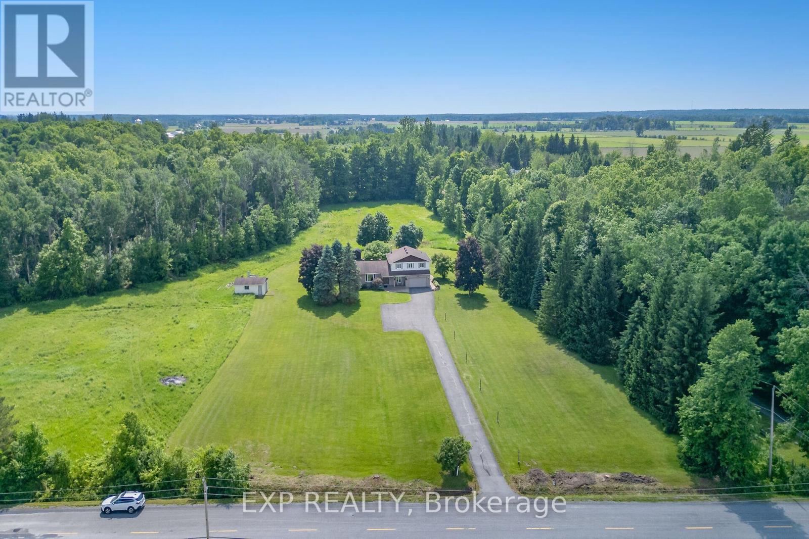 1376 Macdonald Road