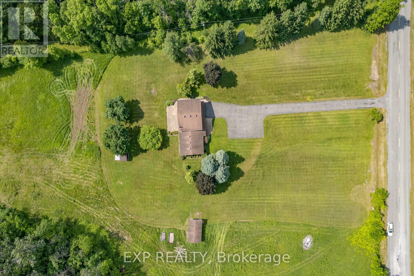 1376 Macdonald Road