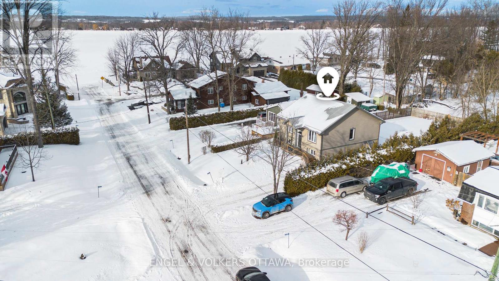 1095 Morin Road
