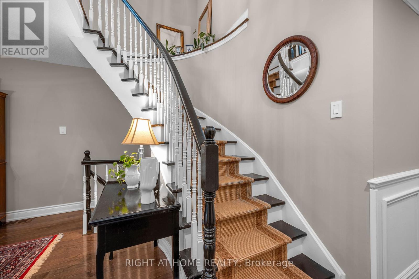 54 Innesbrook Court