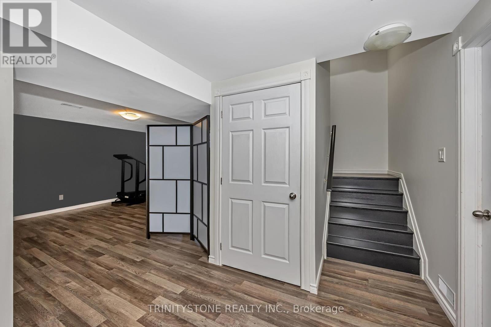 518 Dalewood Crescent