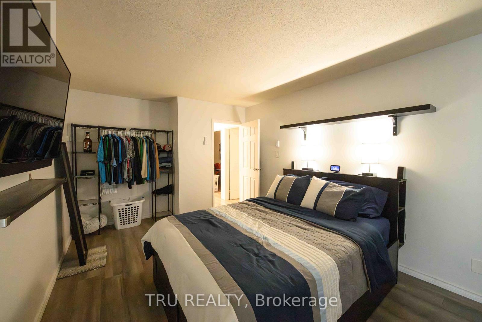 152 - 825 Cahill Drive W