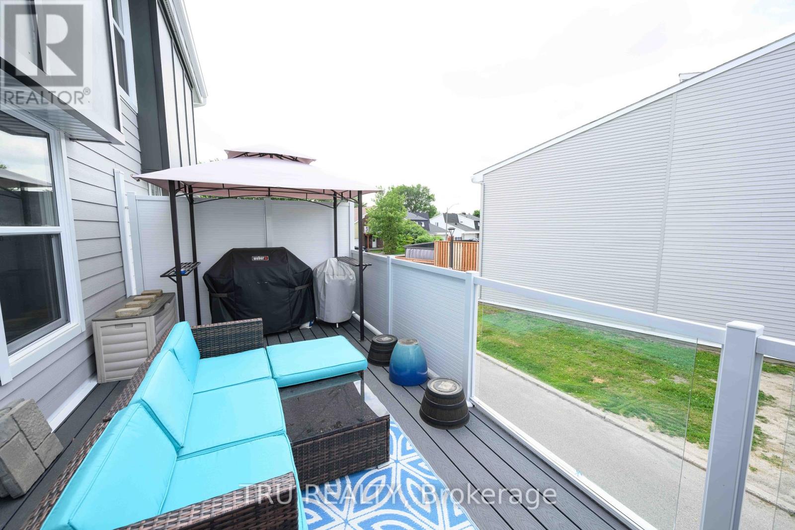 152 - 825 Cahill Drive W
