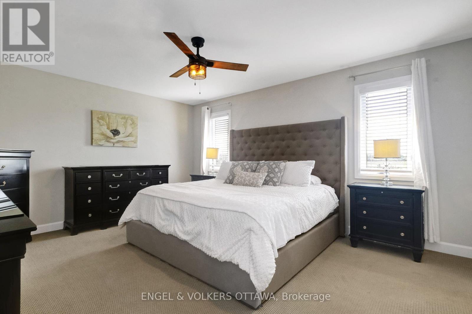 116 Sunset Crescent