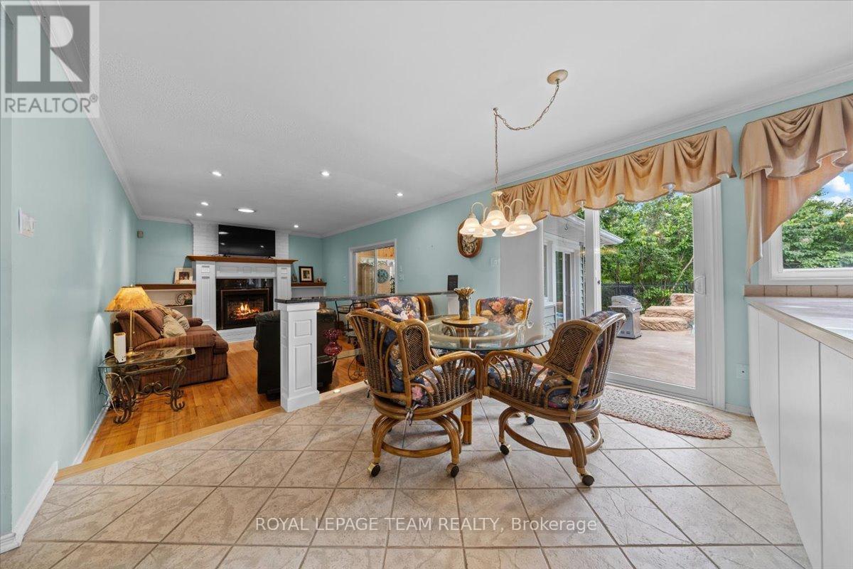 17 Stonehedge Parkway