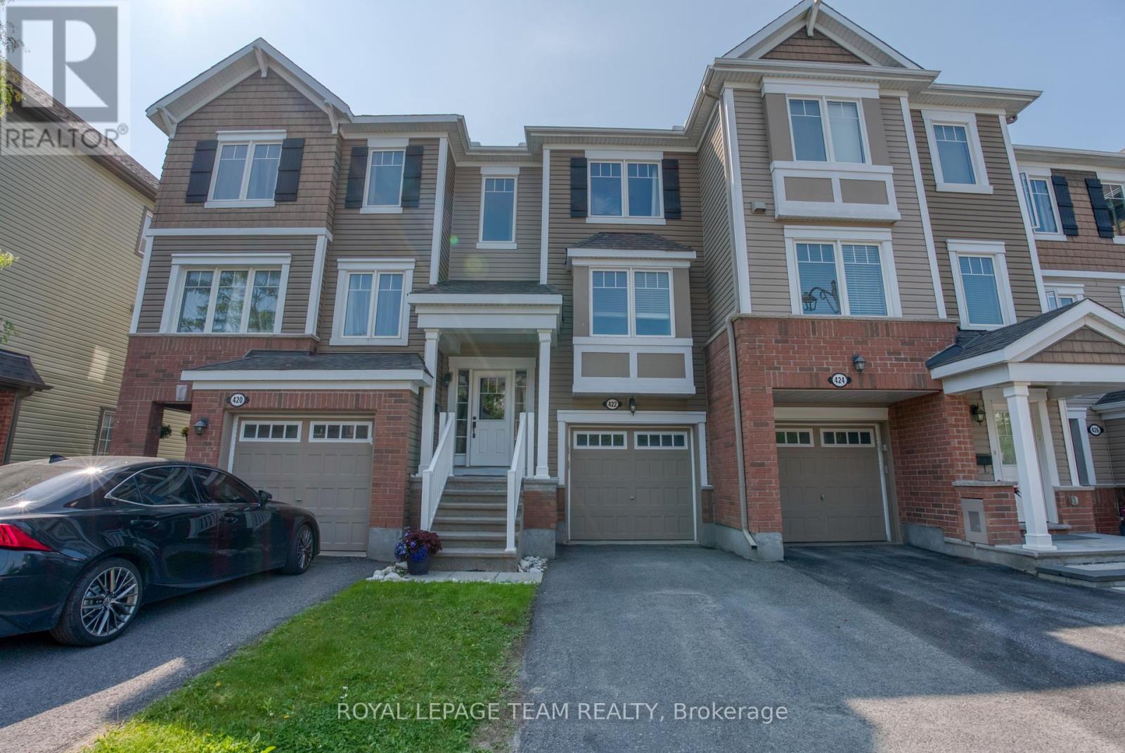 422 Coldwater Crescent