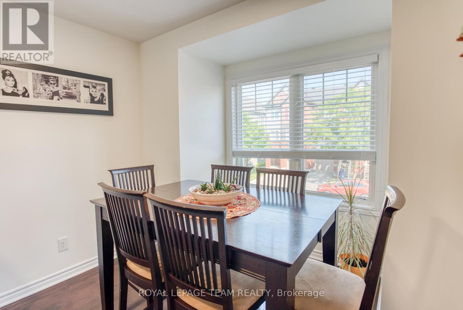 422 Coldwater Crescent