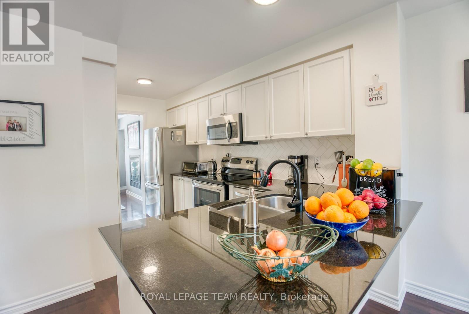 422 Coldwater Crescent