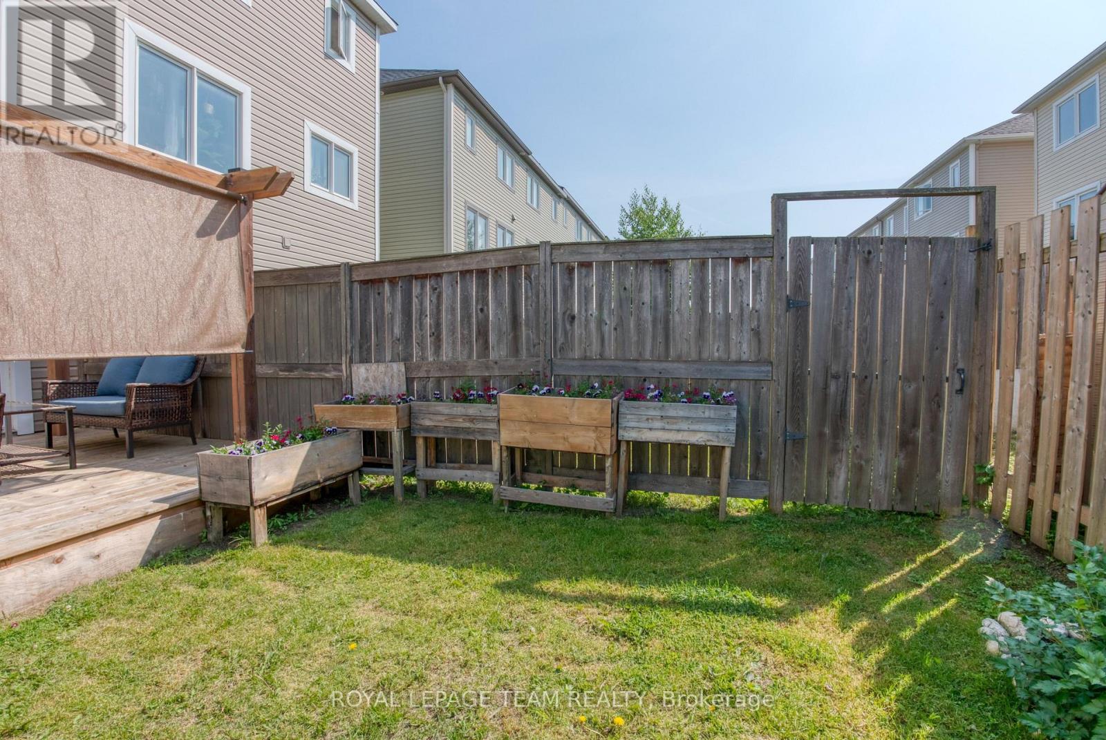 422 Coldwater Crescent