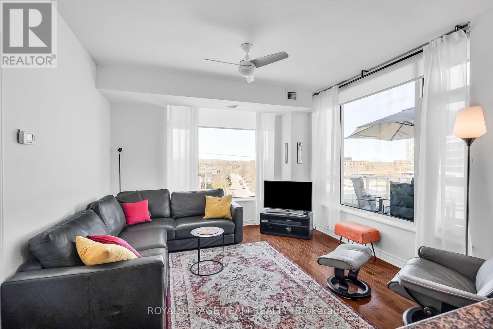 413 - 575 Byron Avenue
