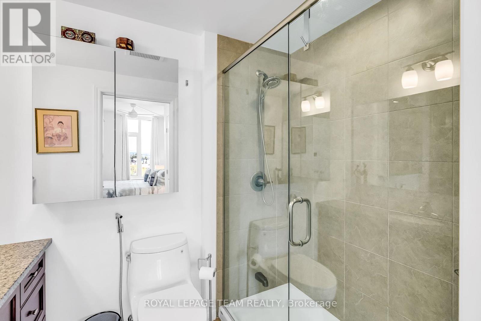 413 - 575 Byron Avenue