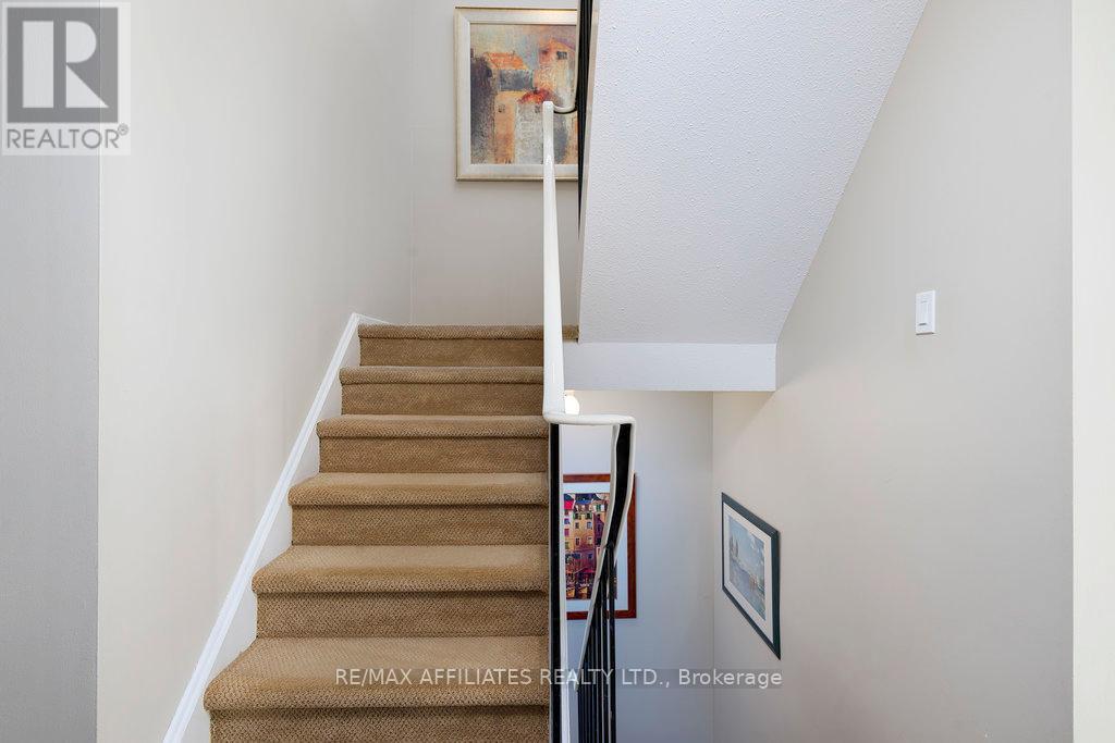 105 Weeping Willow Lane
