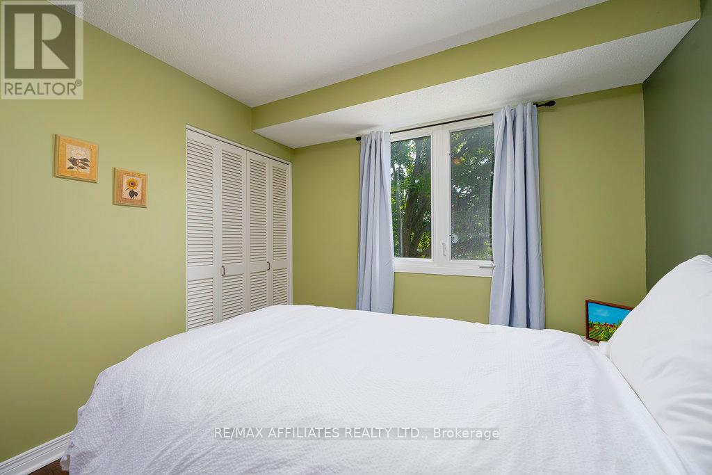 105 Weeping Willow Lane