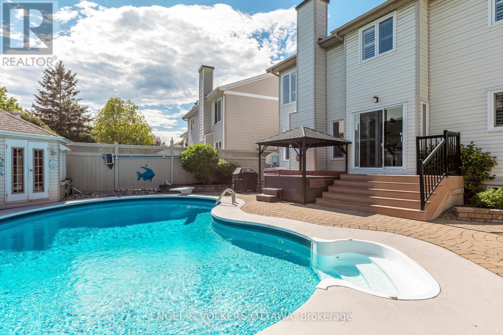 6149 Westwater Crescent