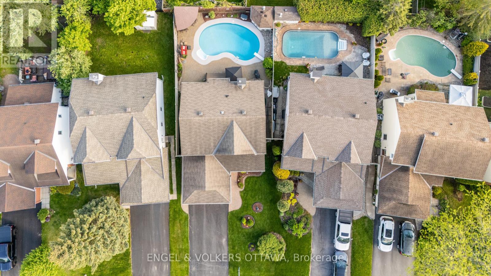 6149 Westwater Crescent