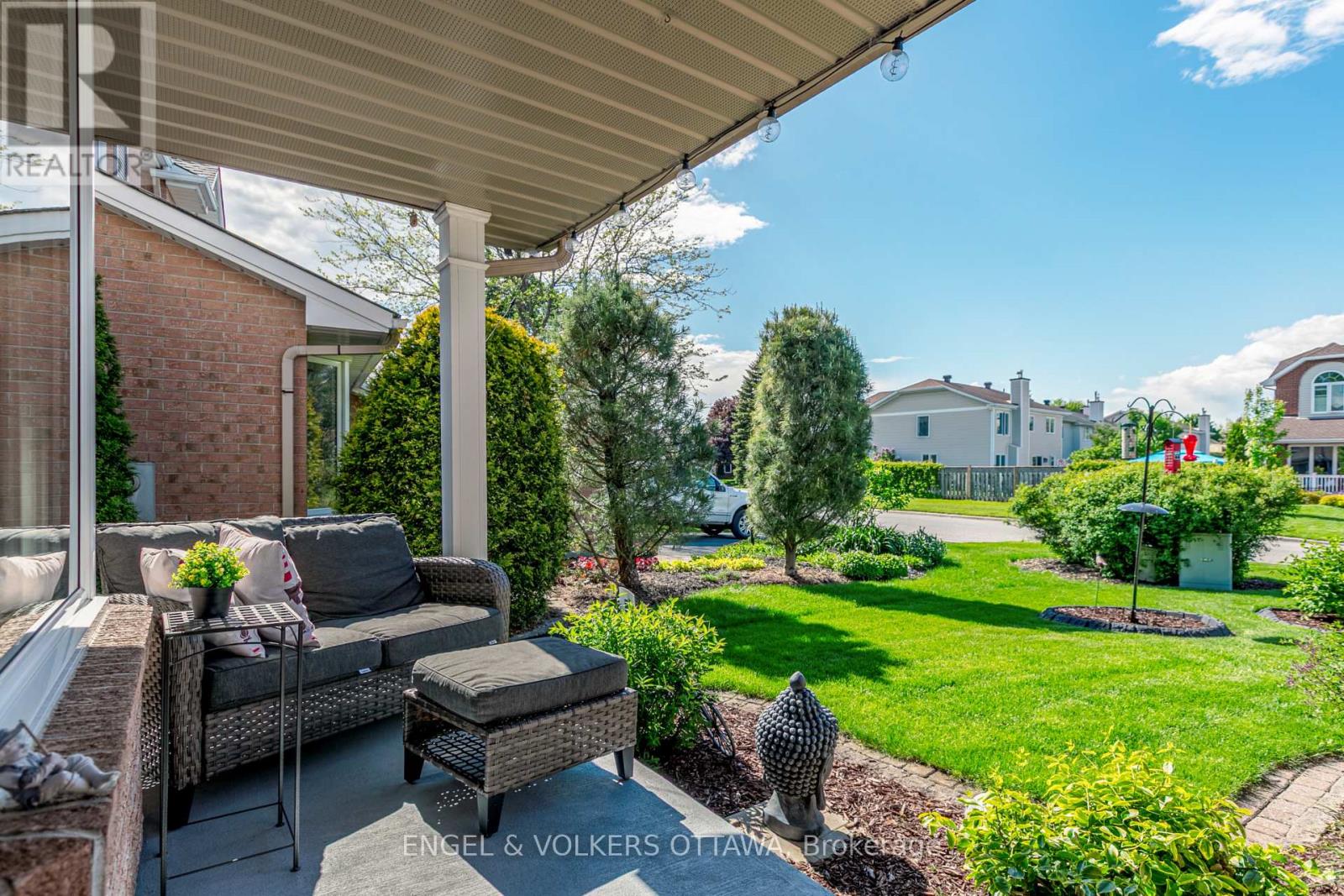 6149 Westwater Crescent