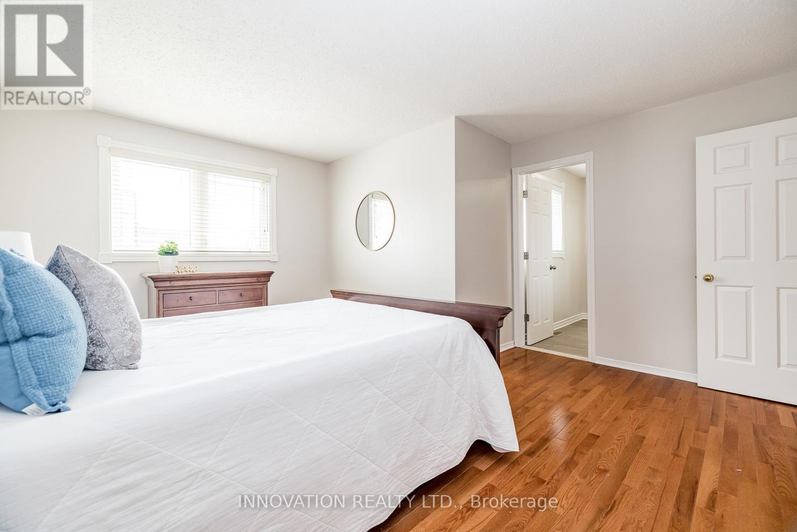 2751 Massicotte Lane