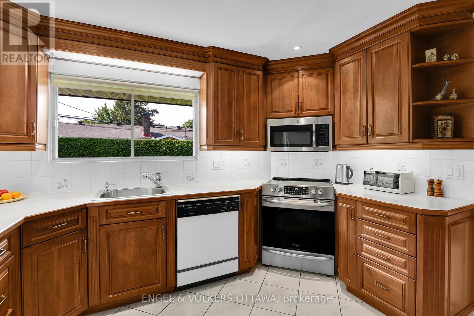 436 Crestview Road