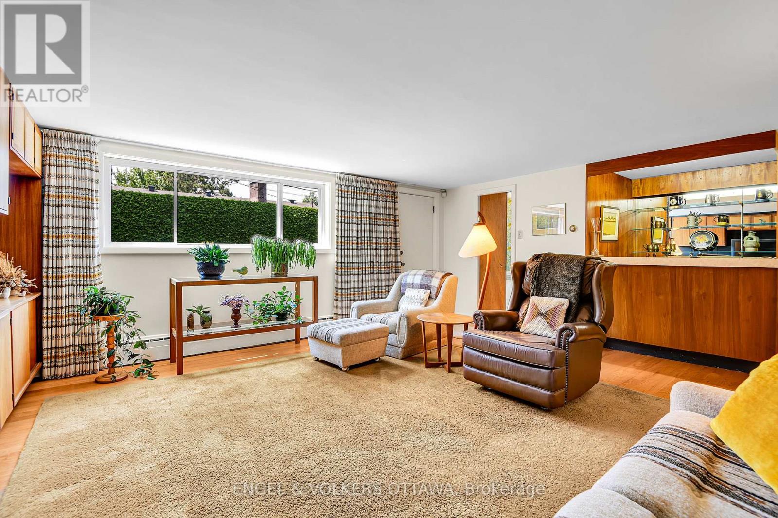 436 Crestview Road