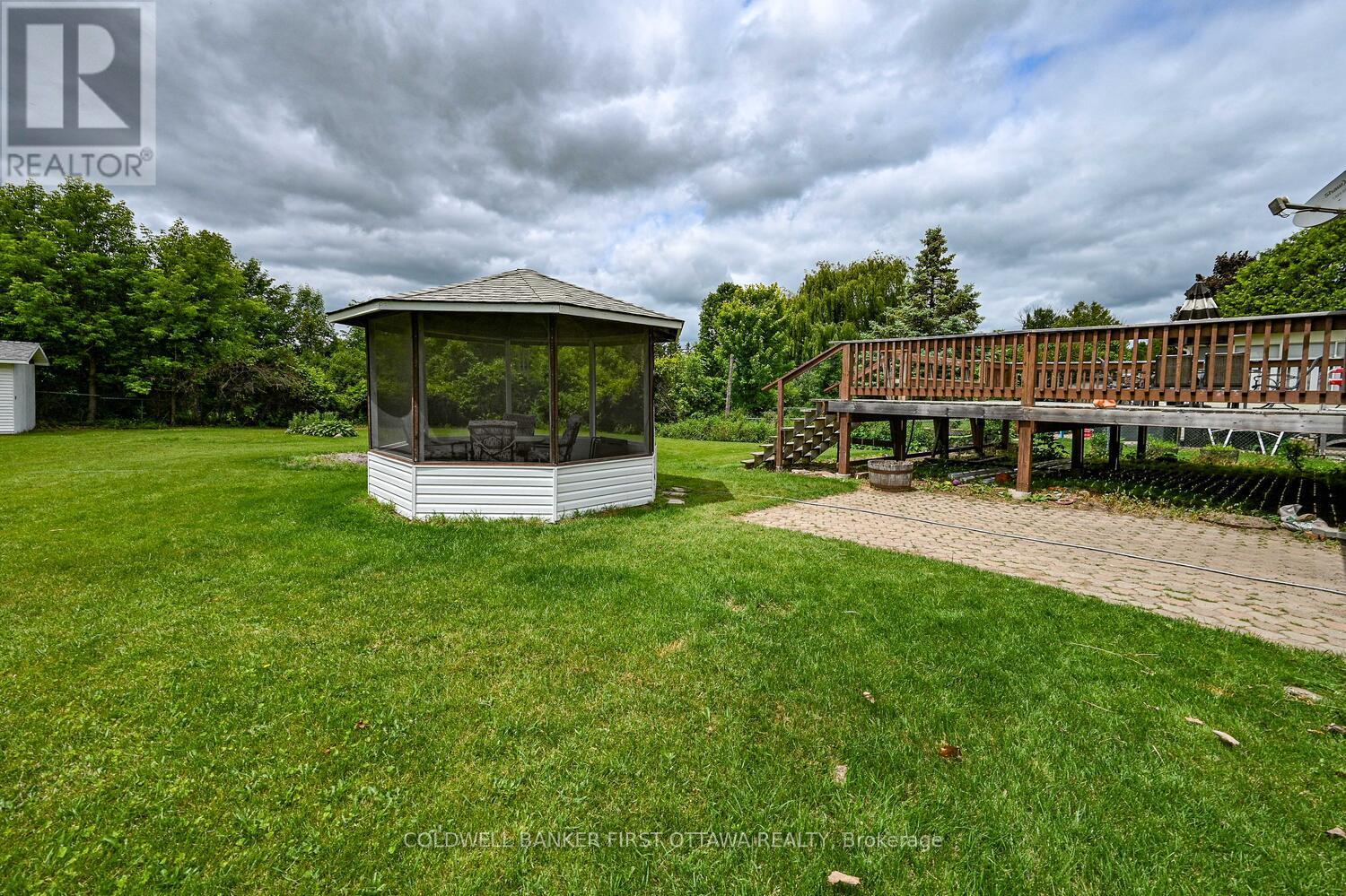 22 Poole Creek Crescent