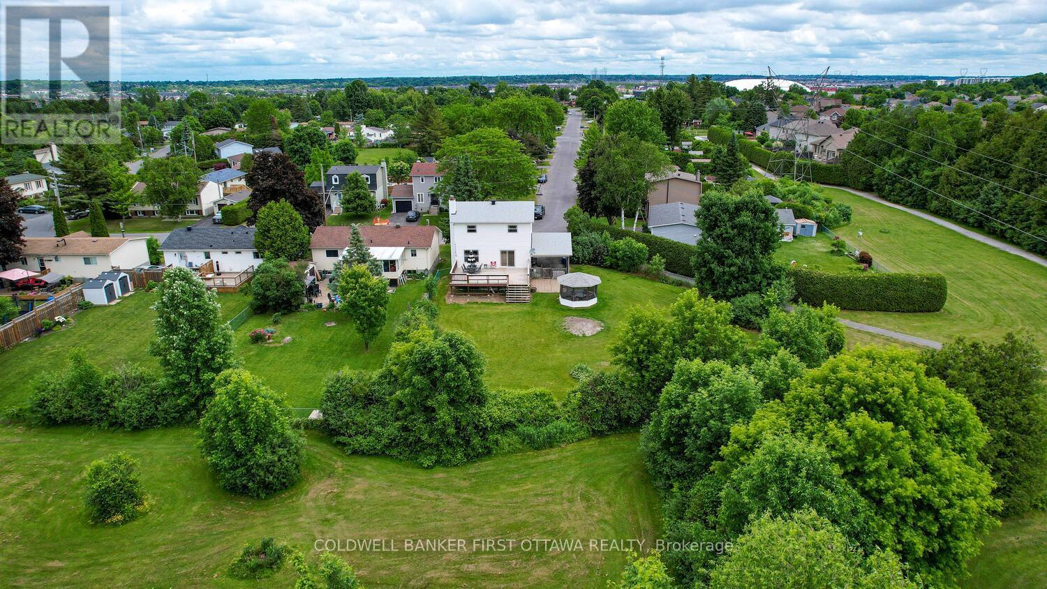 22 Poole Creek Crescent