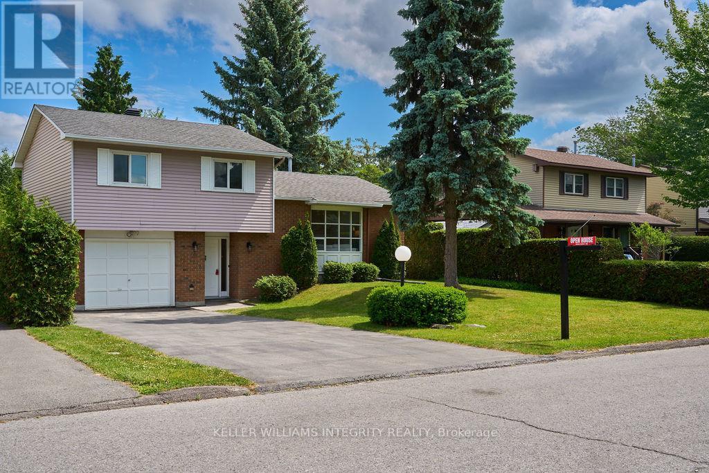 77 Seabrooke Drive