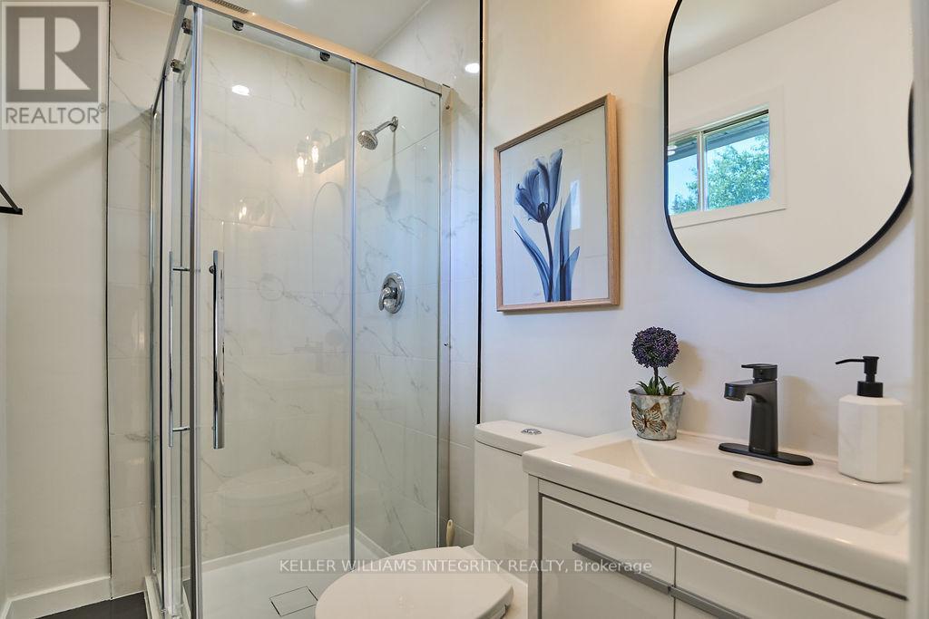 77 Seabrooke Drive