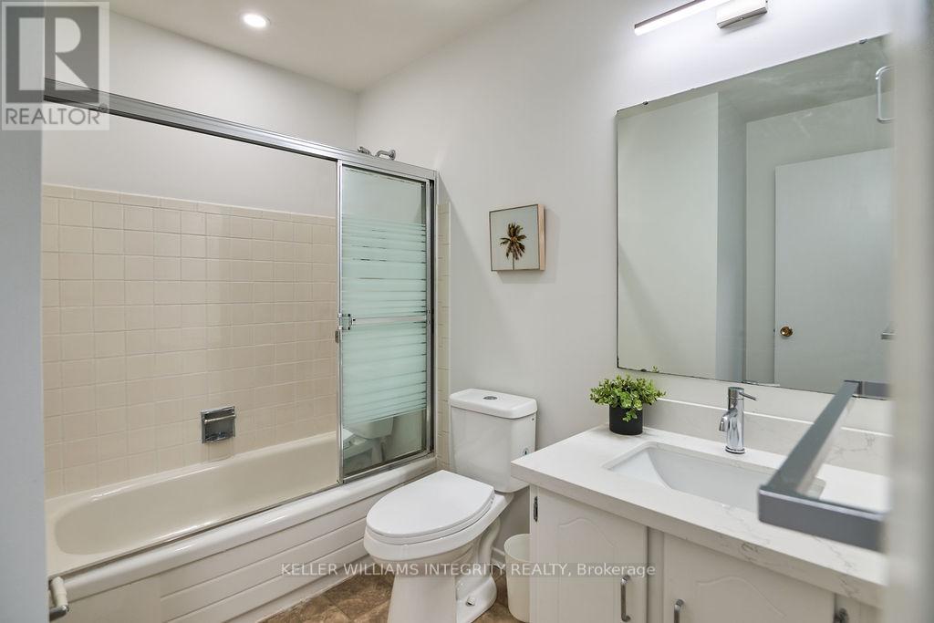 77 Seabrooke Drive