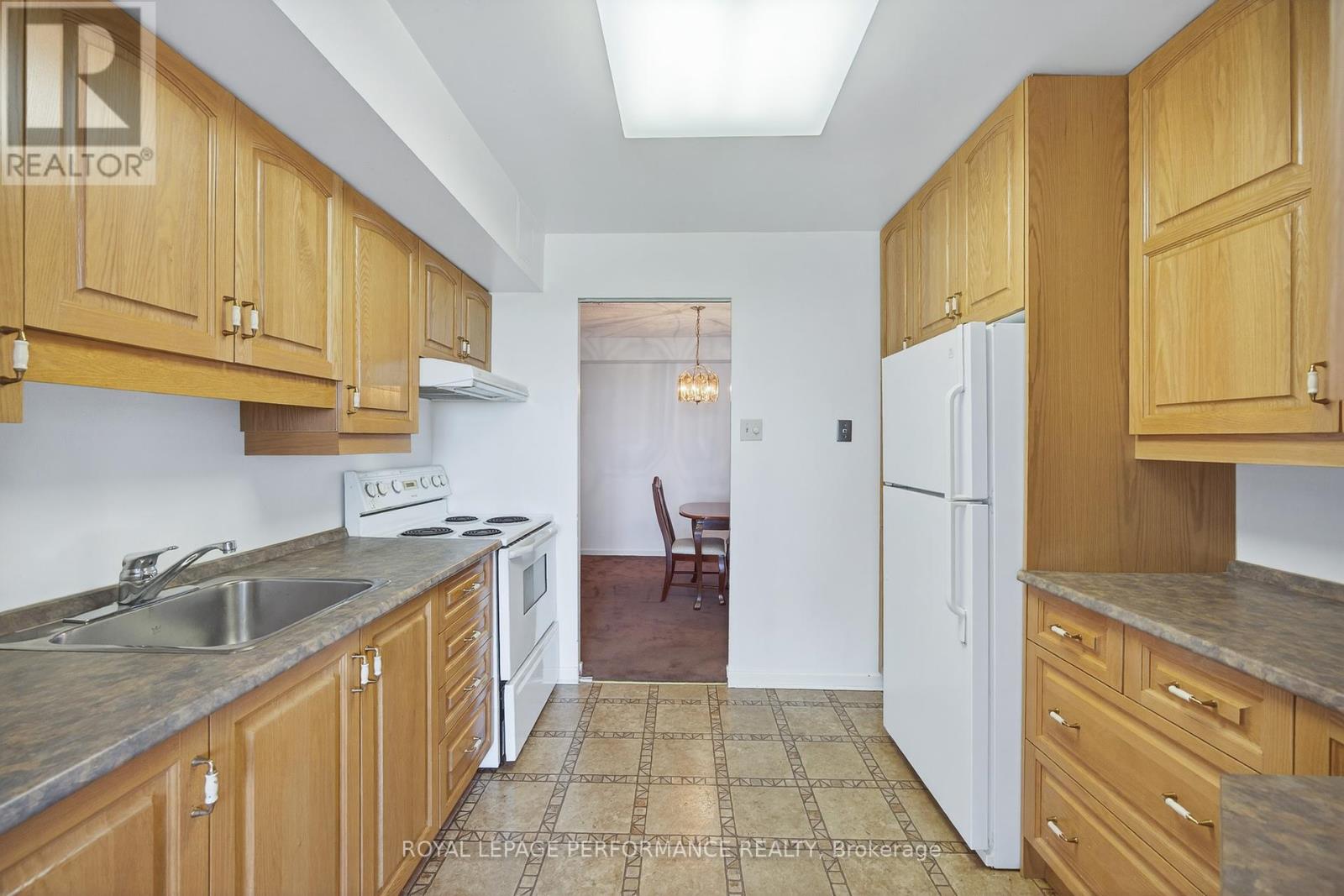 2006 - 1500 Riverside Drive
