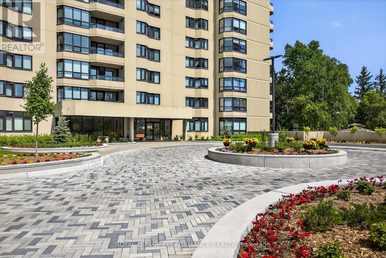 2006 - 1500 Riverside Drive