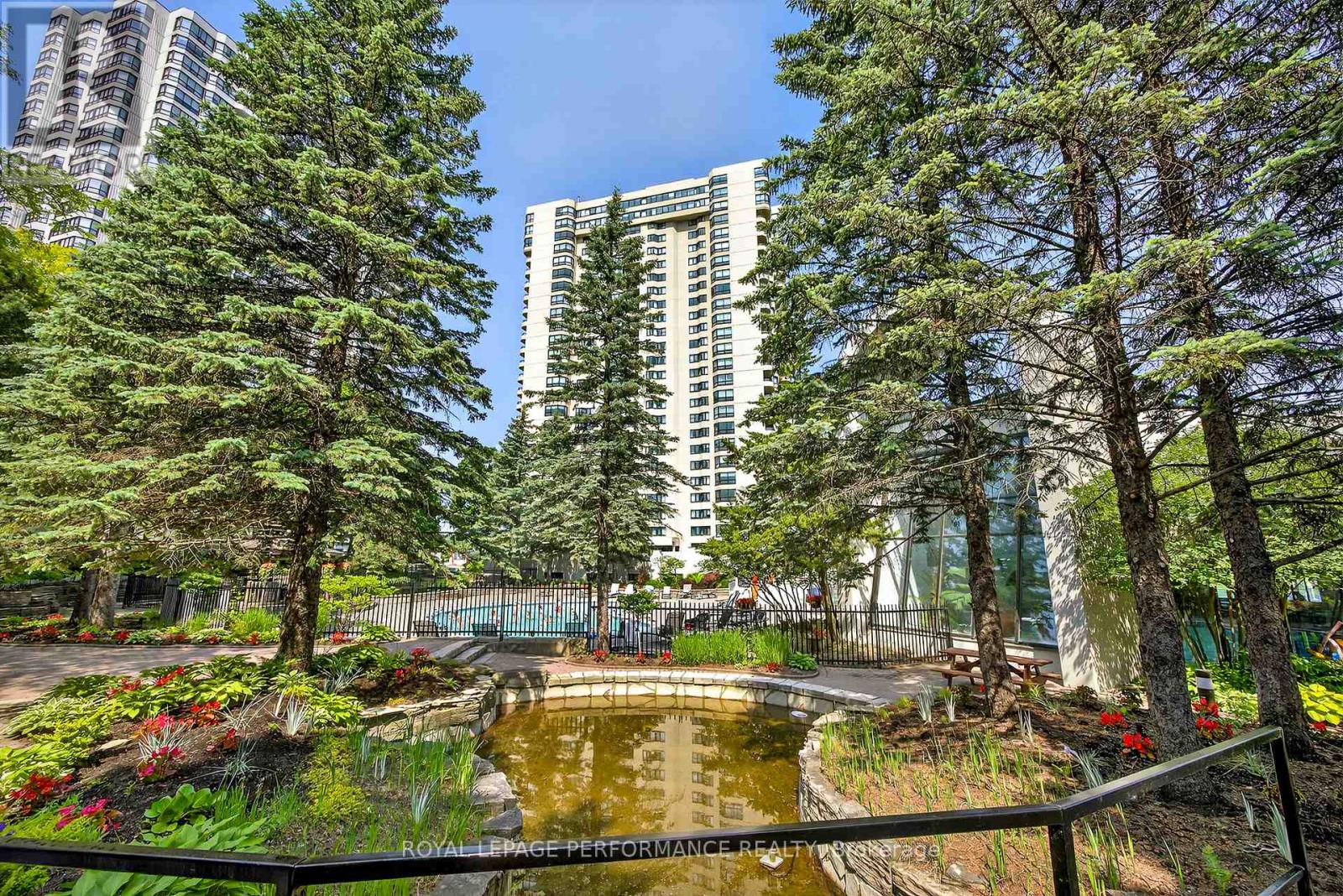 2006 - 1500 Riverside Drive