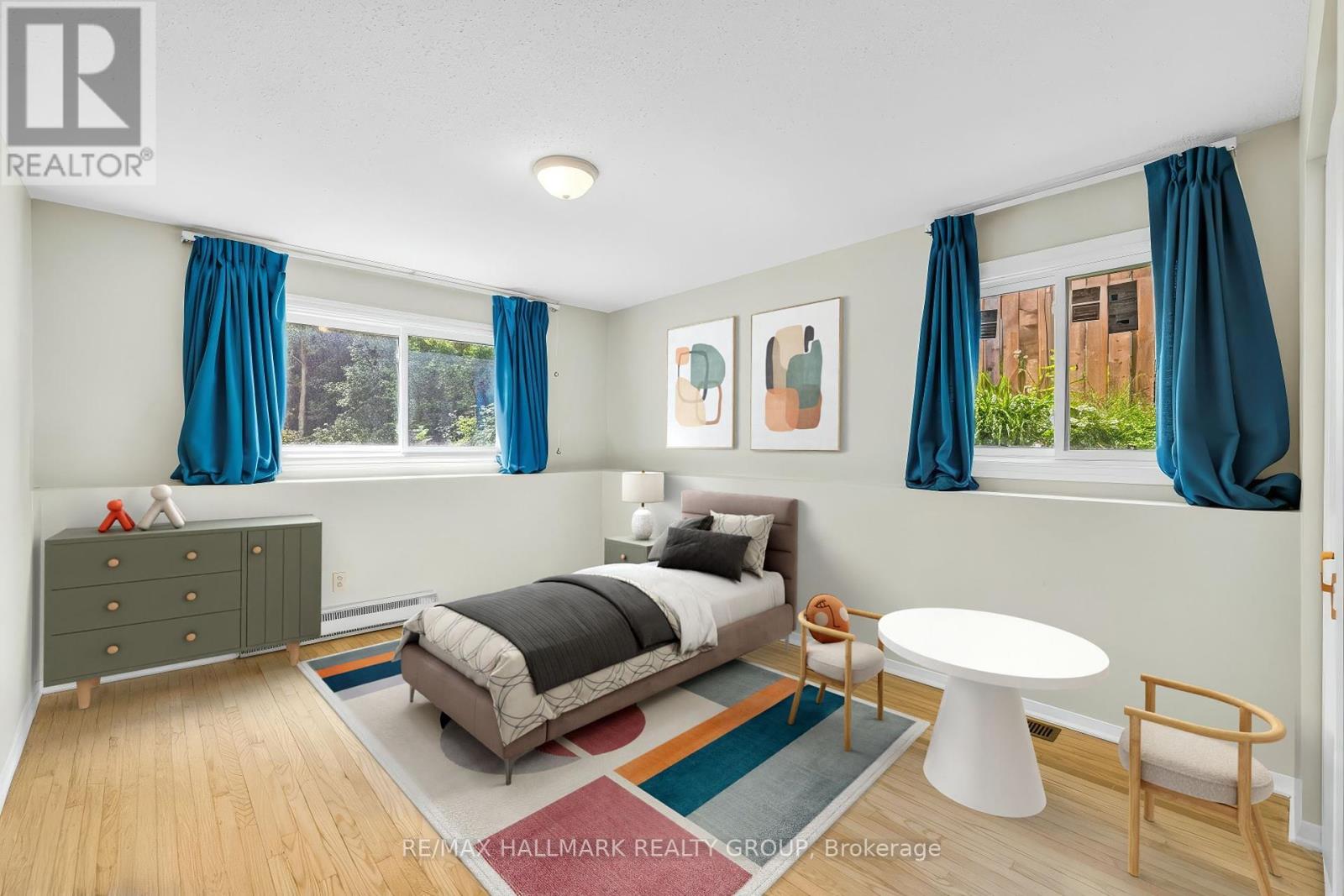 4 Roberta Crescent