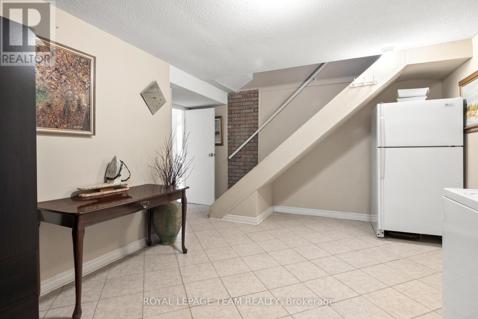 44 Sycamore Drive