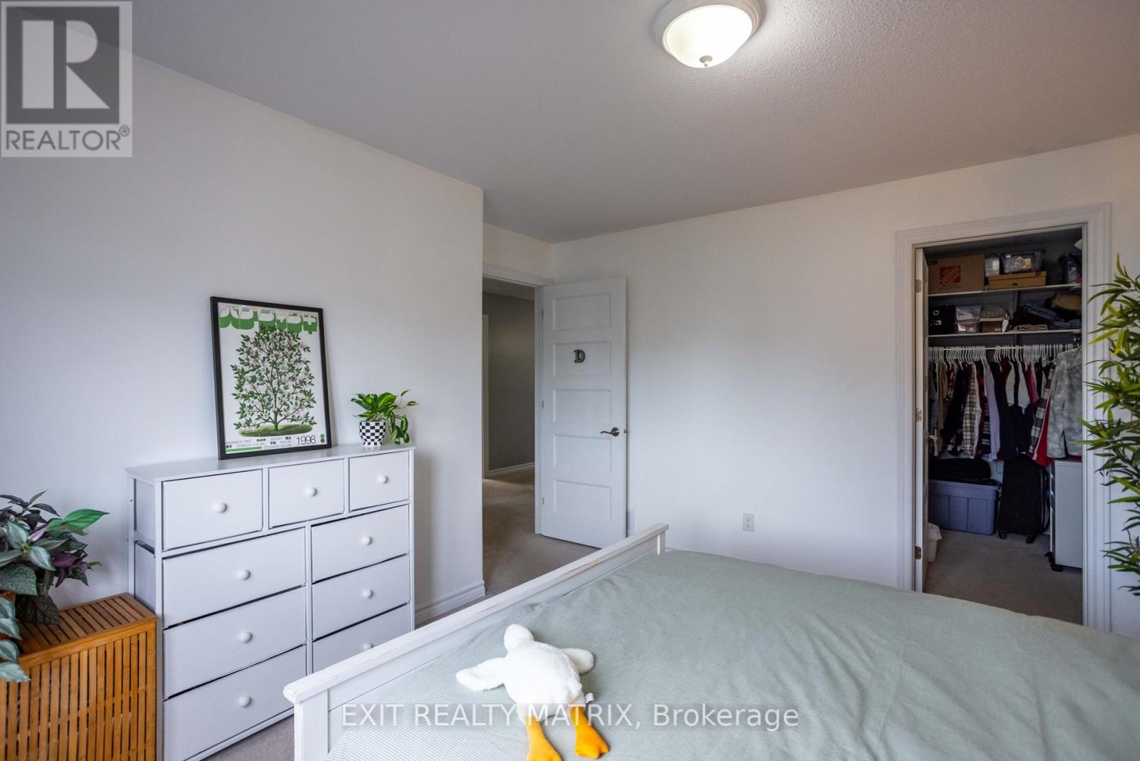 228 Olde Towne Avenue