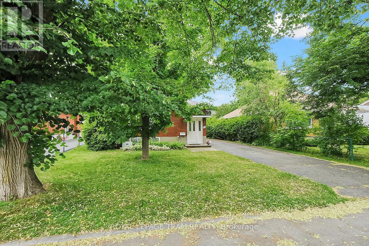 2218 Prospect Avenue