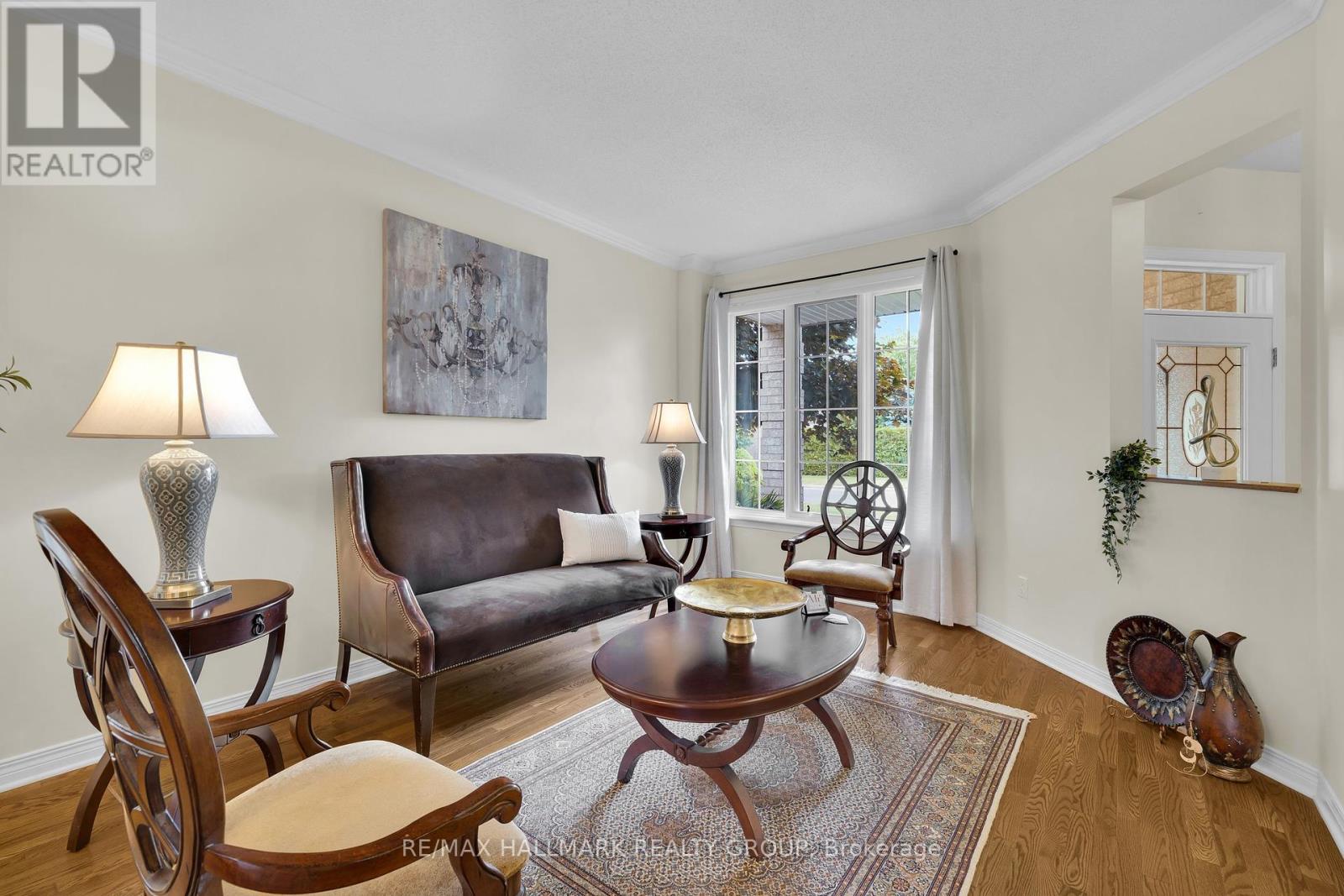1924 Lobelia Way