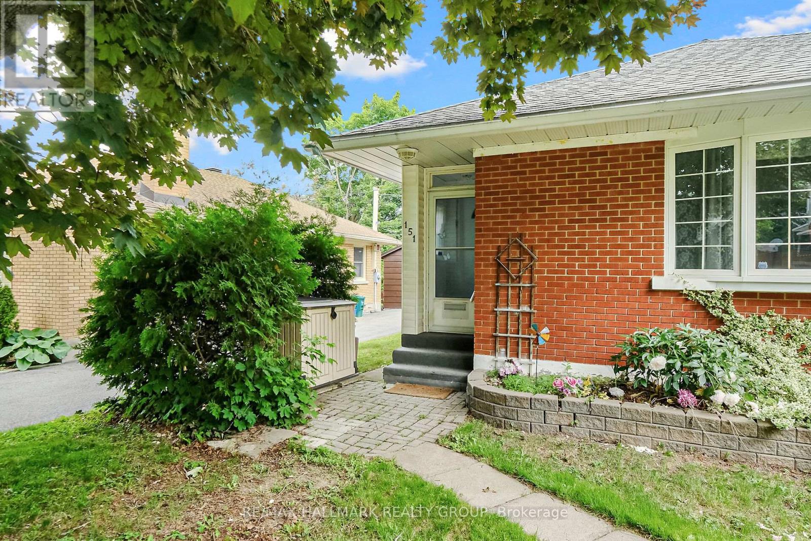151 Fanshaw Avenue