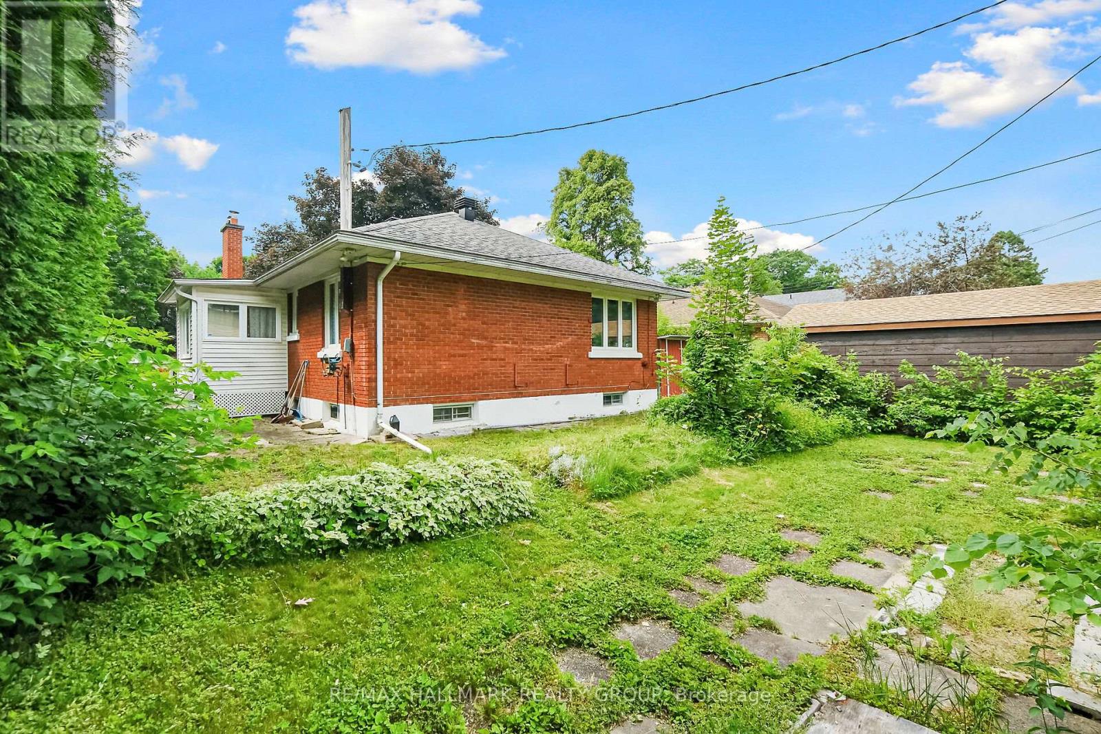 151 Fanshaw Avenue