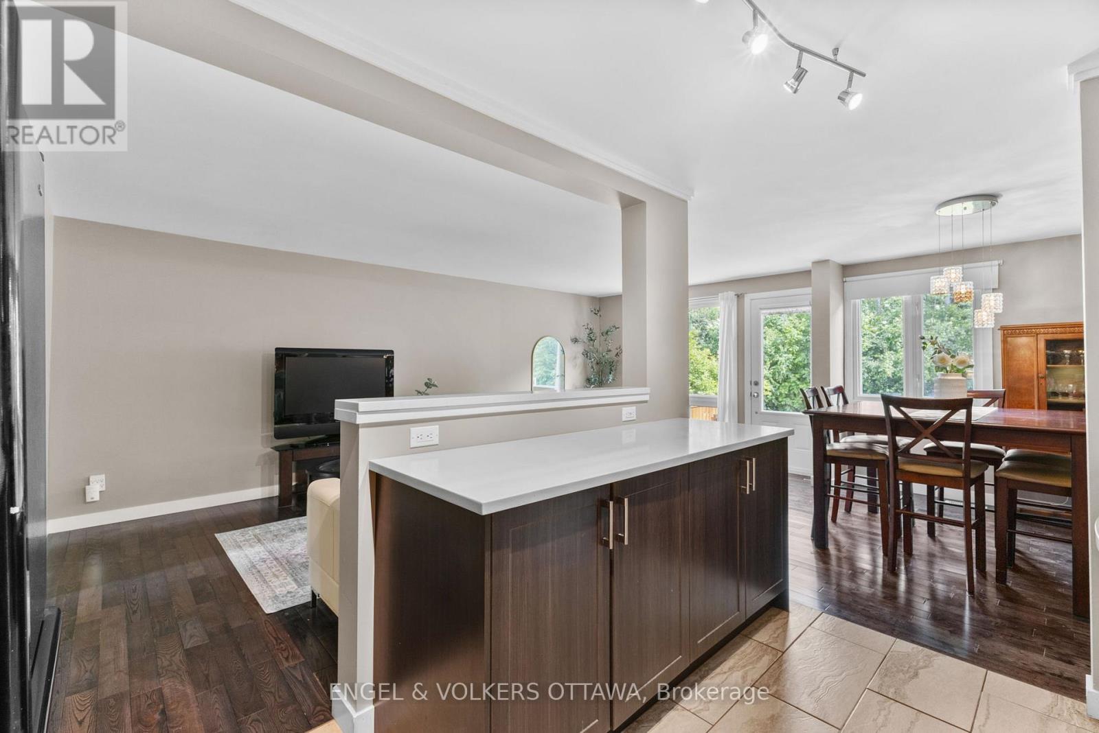 42d Benlea Drive