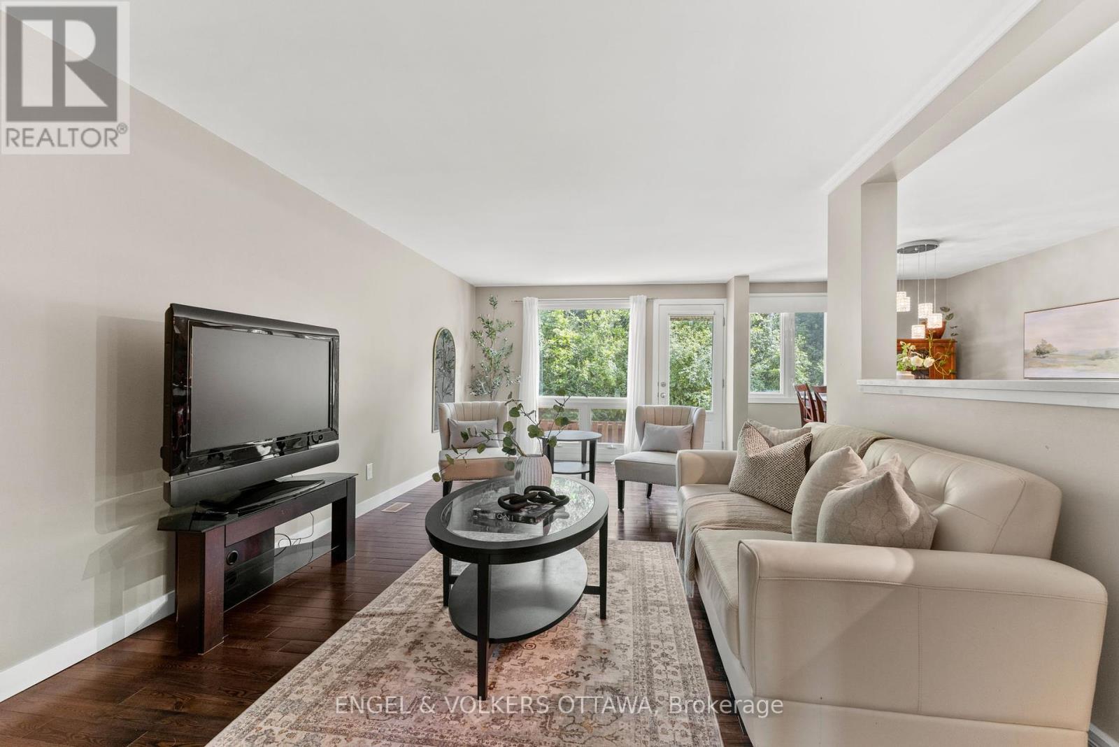 42d Benlea Drive