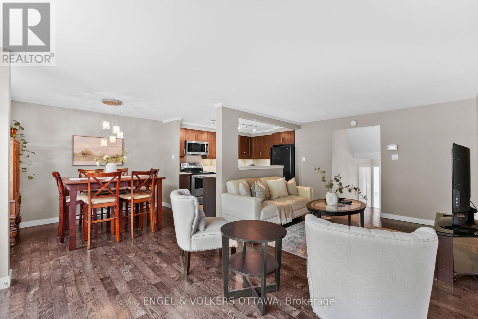 42d Benlea Drive