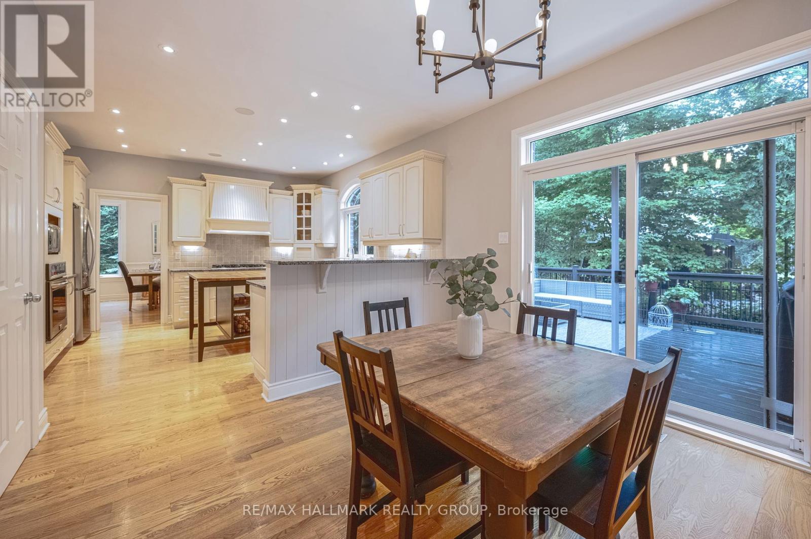 1431 Duchess Crescent