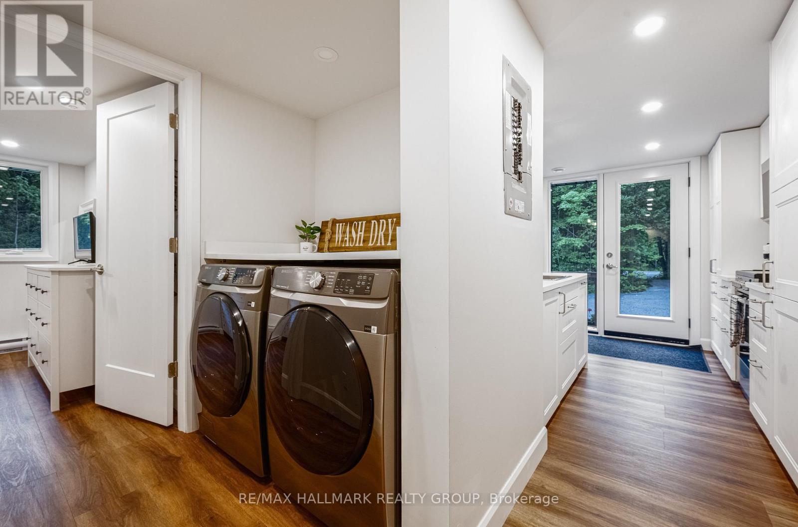 1431 Duchess Crescent