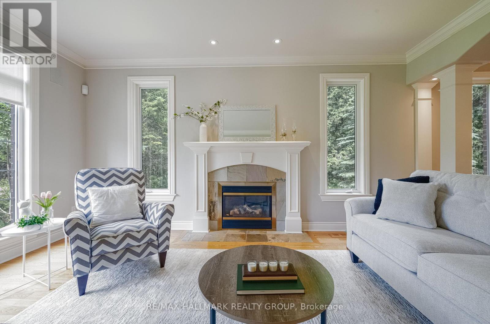 1431 Duchess Crescent