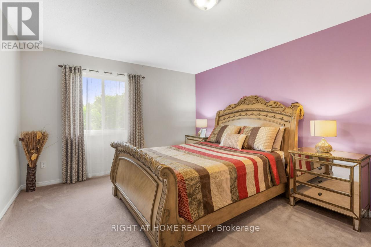 2383 Glandriel Crescent