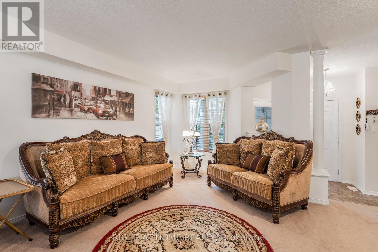 2383 Glandriel Crescent
