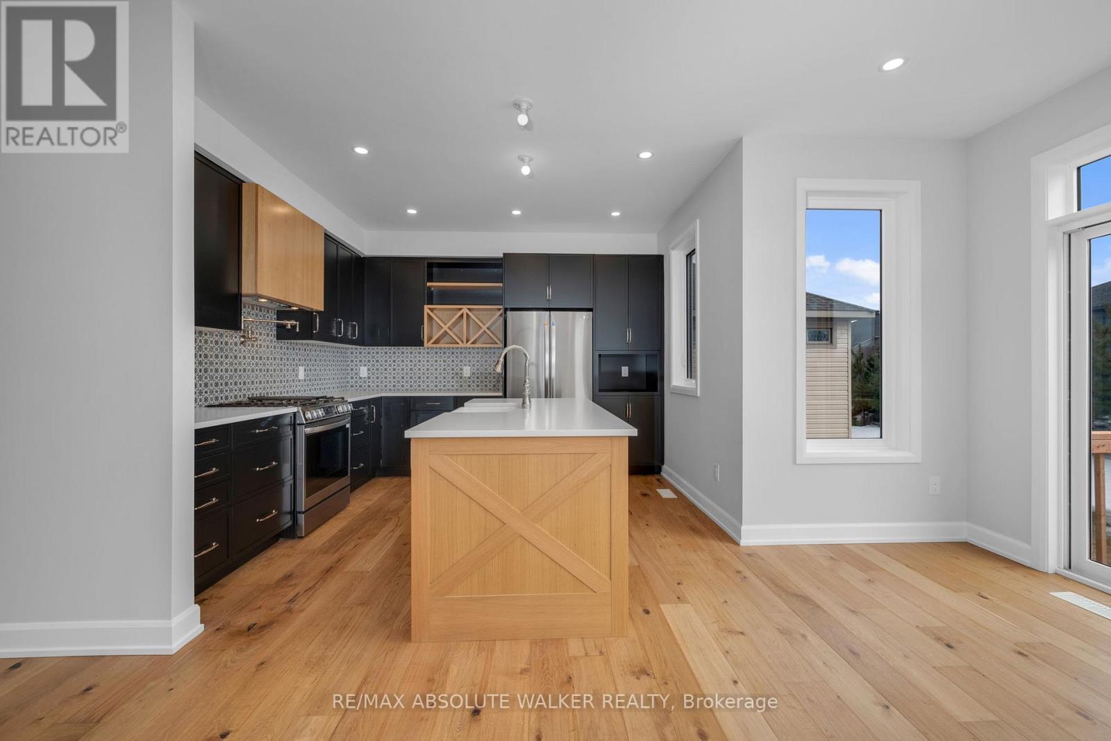 231 L'etang Street