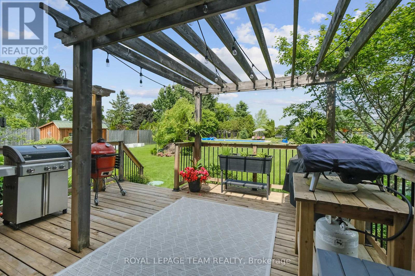 1571 Stanleyfield Crescent
