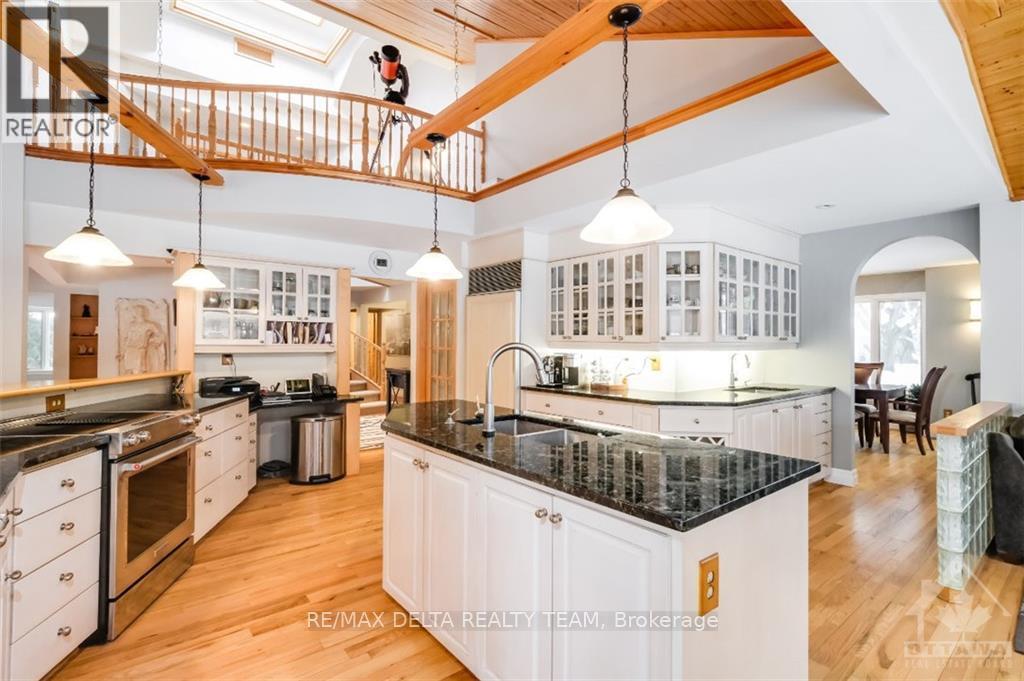 4 Aleutian Road